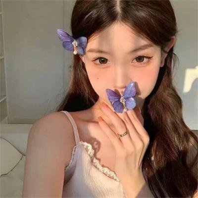 春光乍现 海报