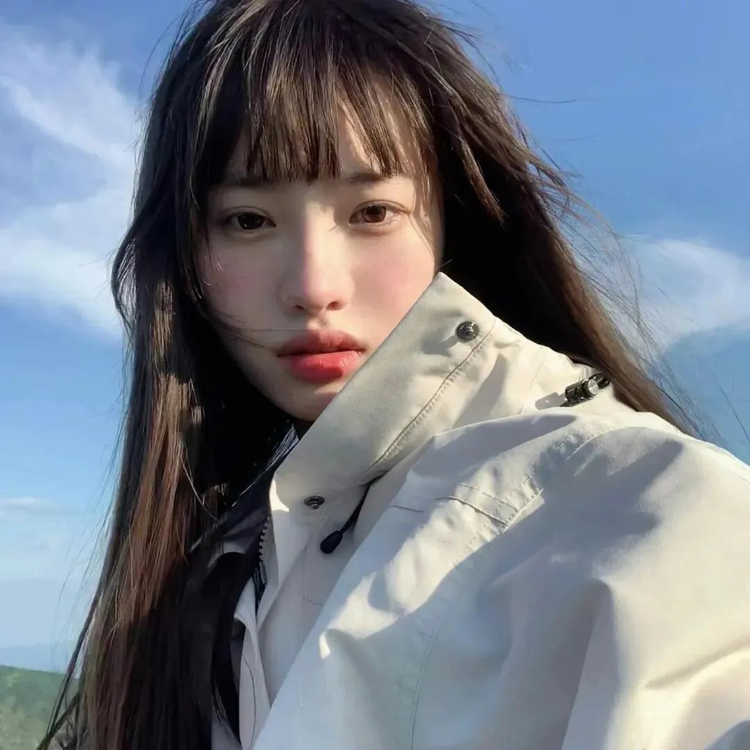轻率 海报